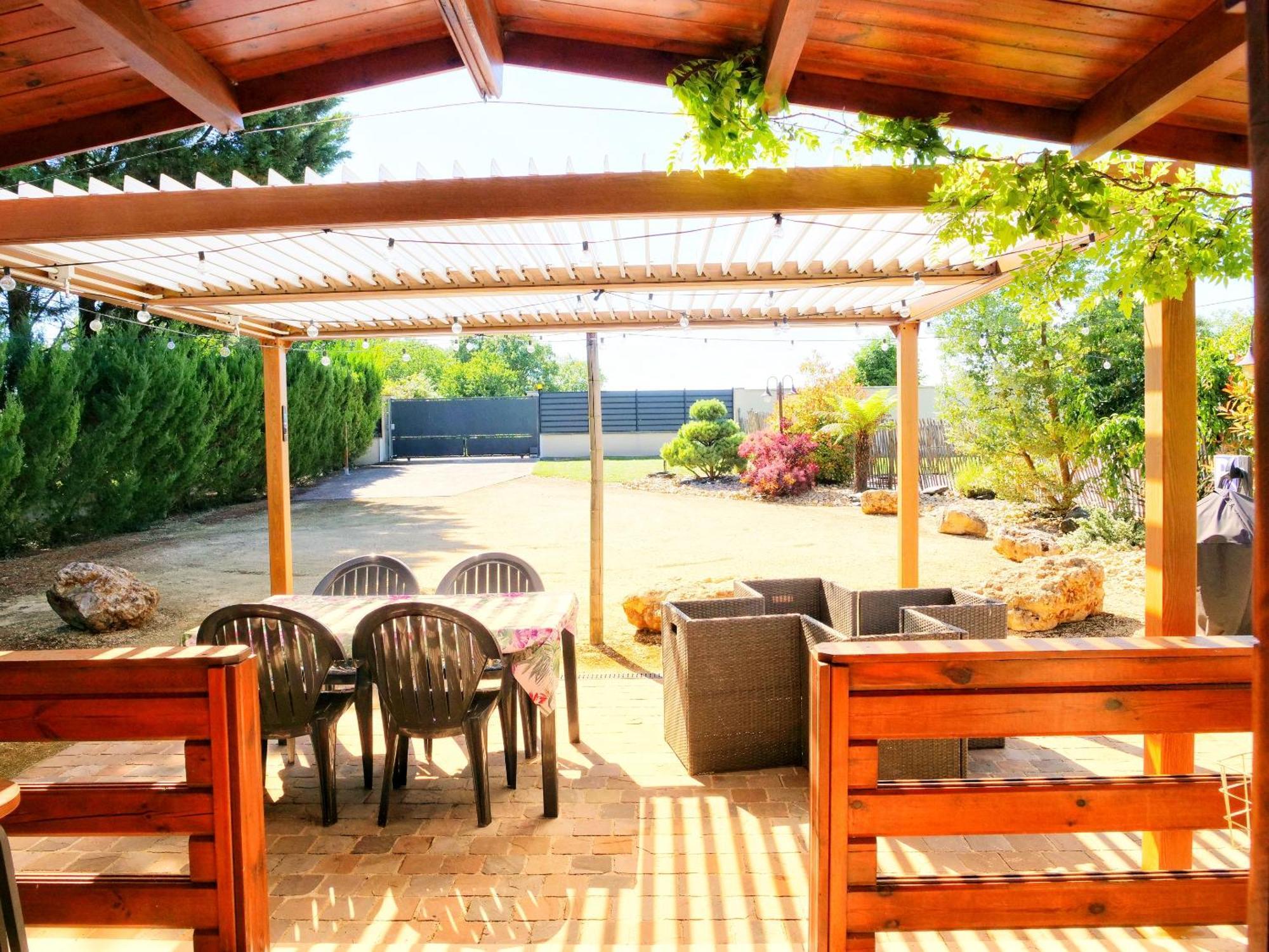 Cottage Avec Piscine Au Coeur Du Saumur Champigny Souzay-Champigny 外观 照片
